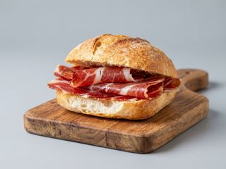 JAMÓN