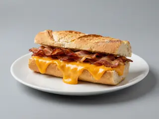 BACON CON QUESO