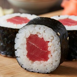 M2. MAGURO MAKI