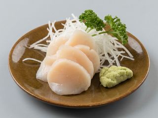 S6. Hotate sashimi 