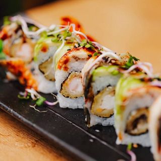 A4. MIDORI DRAGON -8uds