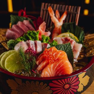 Set 4: MORIAWASE SASHIMI