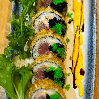 F3. MAGURO CRUNCHY TEMPURA