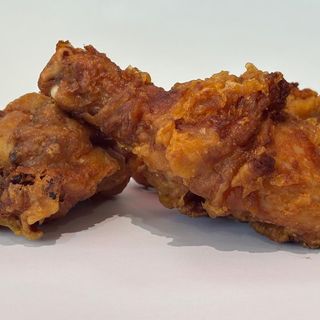 3 piezas de pollo frito 