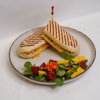 Panini De Pollo