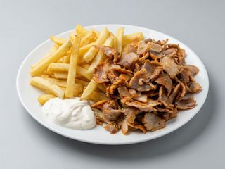 Patatas Con Carne (Mediana)