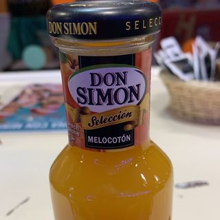 Botellín zumo melocotón 