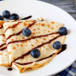 Crepe arandanos plátano y nutella 