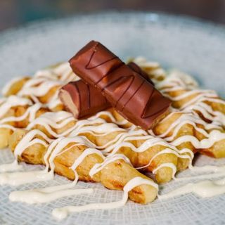 Gofre kinder y nocilla blanca