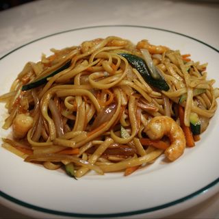 Tallarines Fritos Con Gambas