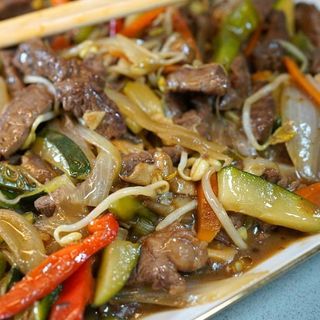 Chop Suey De Ternera