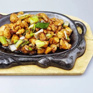 Pollo con puerro a la plancha Teppanyaki