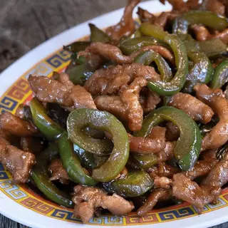 Ternera con Pimientos Verdes