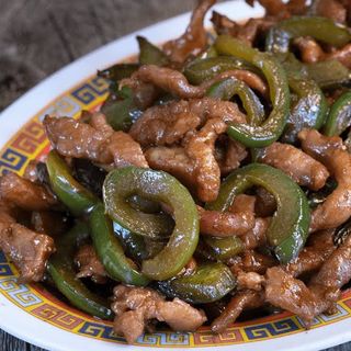 Ternera con Pimientos Verdes