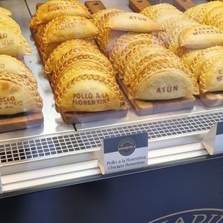 Empanadilla De Pollo Al Curry (1 Ud.)