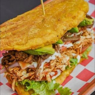 Patacón de ternera (1 ud.)