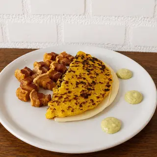 Cachapa de queso de mano con torrezno