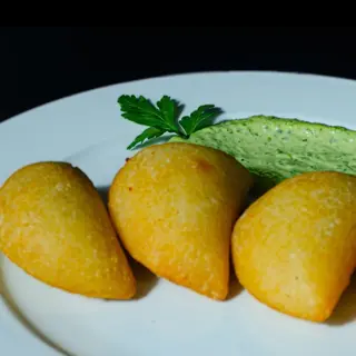 3 und de Mini empanada frita de queso