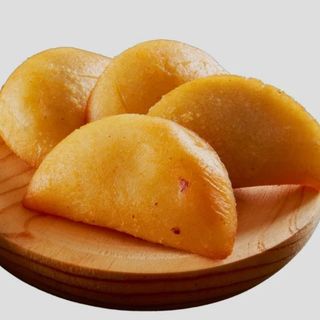 3 und de Mini empanada frita de cazón (pescado)