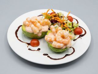 Avocado Con Gamberi