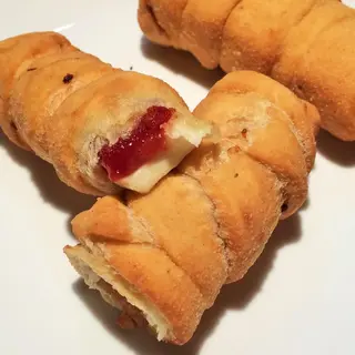 tequeños de membrillo y queso 6unidades