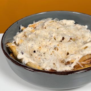 Patatas fritas caseras trufadas