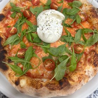 Pizza burrata