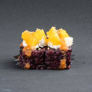 417 - Black yasai roll (aguacate) 8pz