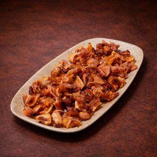 Oreja de cerdo crujiente a la plancha