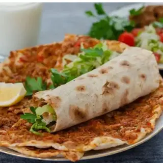 Lahmacun normal  de pollo