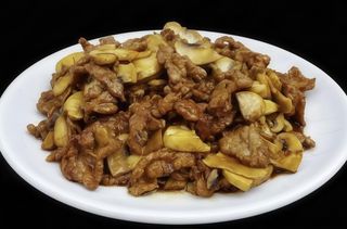 Ternera Con Champiñón