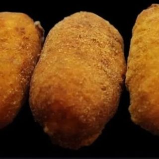 Croqueta jamón/ cecina / boletus