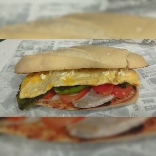 Bocadillo Serranito