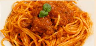 Espagueti Bolonyesa