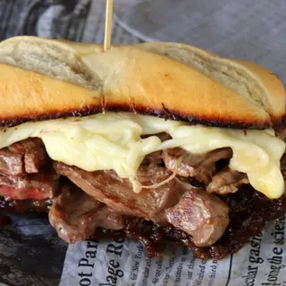 Bocadillo de ternera