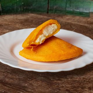 Empanada De Queso Blanco