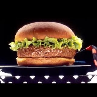 Hamburguesa de pollo empanado