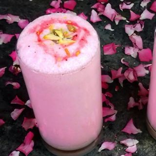 Ruhafza Lassi