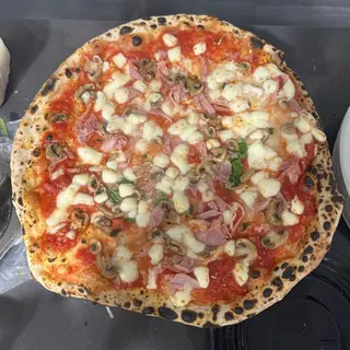 Pizza prosciutto funghi (36 x 36 cm)