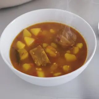 Patatas con costillas