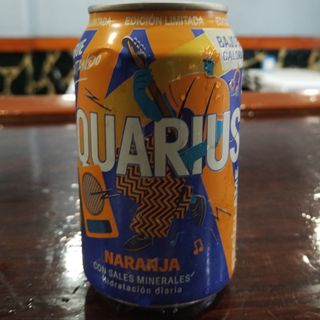 Aquarius naranja