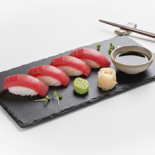 Nigiris Atún (4 Uds)