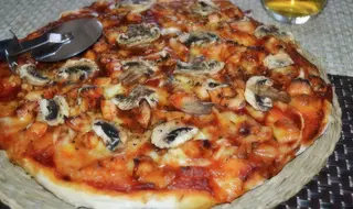 Pizza De Pollo BBQ