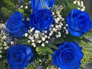 Ramo 6 rosas azules