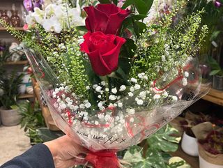 Ramillete 2 Rosas rojas