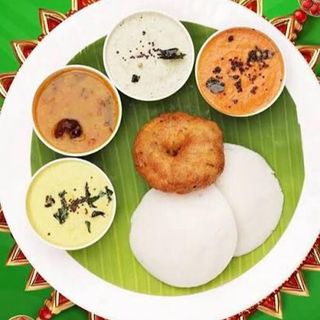 32. Idly Vada Sambar (G-V)