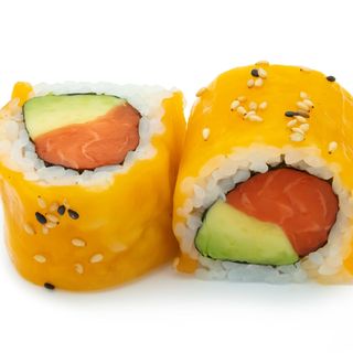 197.SALMÓN CHEDDAR ROLL X8