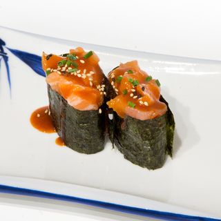 156.GUNKAN DE SALMON  X2