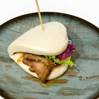 38. PANBAO DE CERDO CHASHU  X1