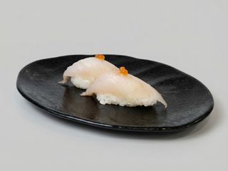 150.NIGIRI DE LUBINA X2